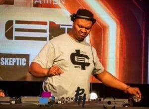 Ed-Ward – Stop Pushing Me Away (Amen Deep T Skeptic Deep)