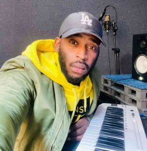 Record L Jones – Through The Pain Ft. Hadassah