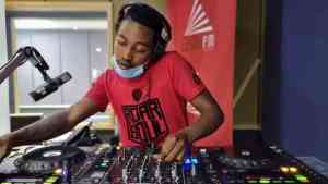 Josiah De Disciple & Boohle – Mama (T-MAN SA Remix) Mp3 Download