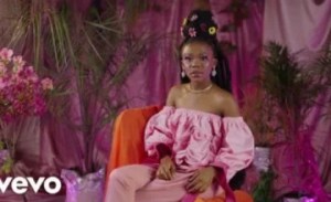 Nomfundo Moh – Phakade Lami Ft. Sha Sha & Ami Faku Mp3 Download