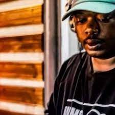 S&M Musiq – East & West Ft. Dzo 729 Mp3 Download