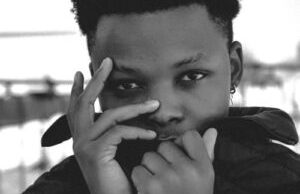 Case Klowzed – 40 Tucked In