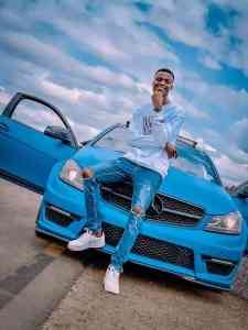 King Monada – Ghanama S-Plus ft Mukosi Muimbi Mp3 Download