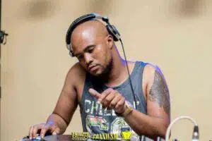 KnightSA89 – Deeper Soulful Sounds Vol. 91 Mix (Festive Invasion) Mp3 Download