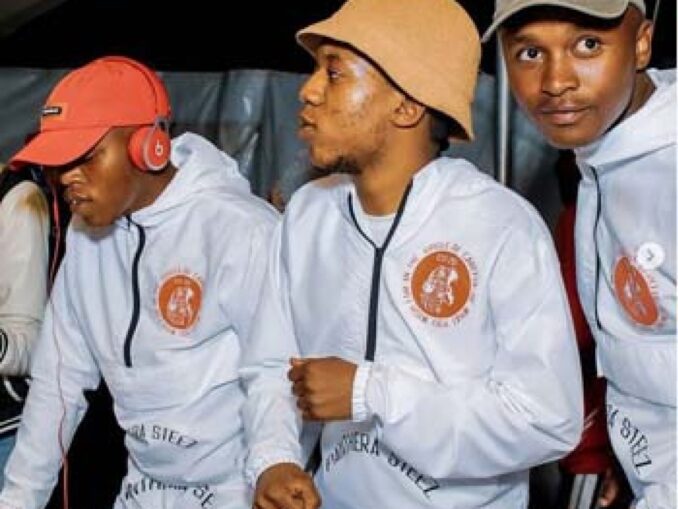 Soul Revolver & ATK MusiQ – Full Carpet (Main Mix) Mp3 Download