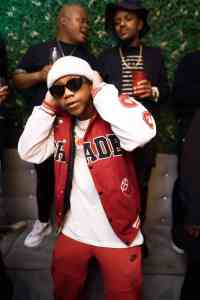 Young Stunna, Nkulee 501 & Skroef28 – Junxion Lifestyle (House Namba Mix) Mp3 Download