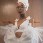 Halls Holoane – Khanya le Khotso