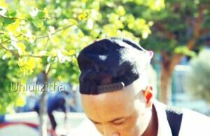 Uhlulizitha – Umfana Wase South Odlala Ingoma Emnandi