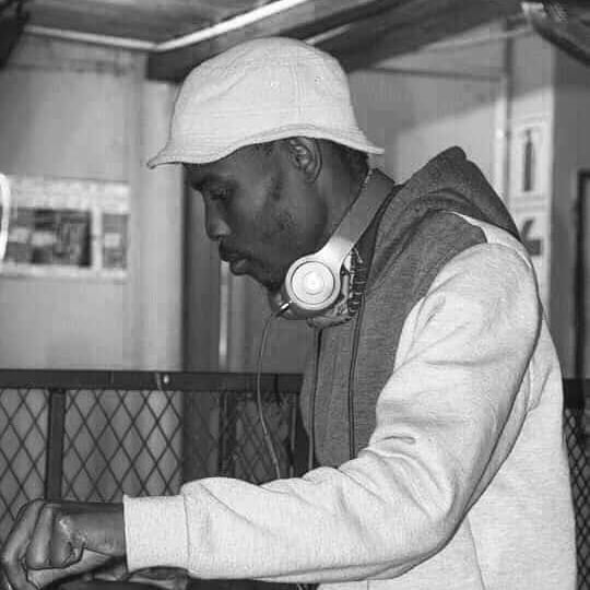 Djy Spetla Ft. Kevlex – Late Nights Mp3 Download