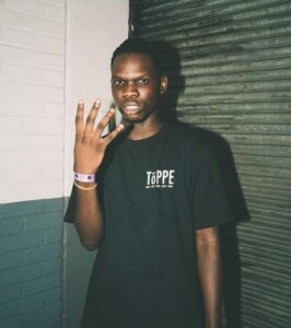 Blxckie – Peekaboo Freestyle