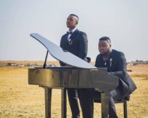 MFR Souls & Thuli P – Top Dawg Session’s Live Mix