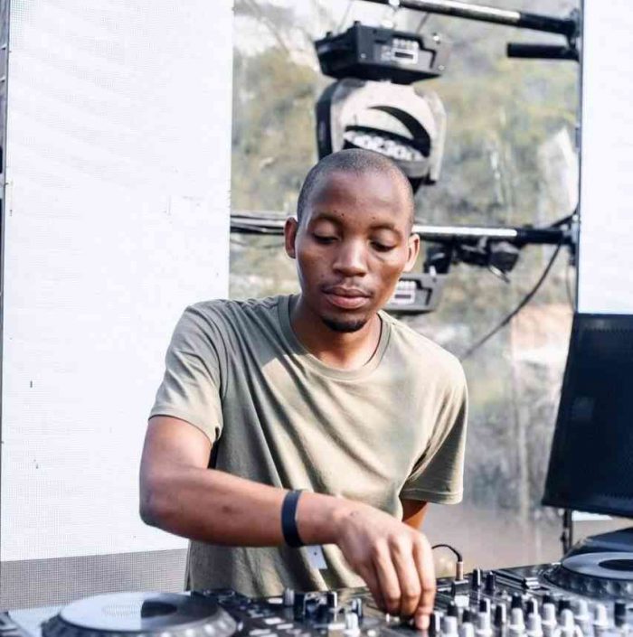 Brazo Wa Afrika – Addictive Sessions Episode 40 Mix Mp3 Download