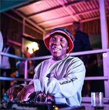 DBN Gogo, blaqnick & Masterblaq – Khuza Gogo Ft. Mpura, M.J & Ama Avenger Mp3 Download