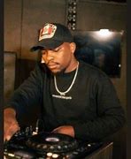 DEEP KRONIK – Tribute to De Mthuda (Main Mix) Mp3 Download