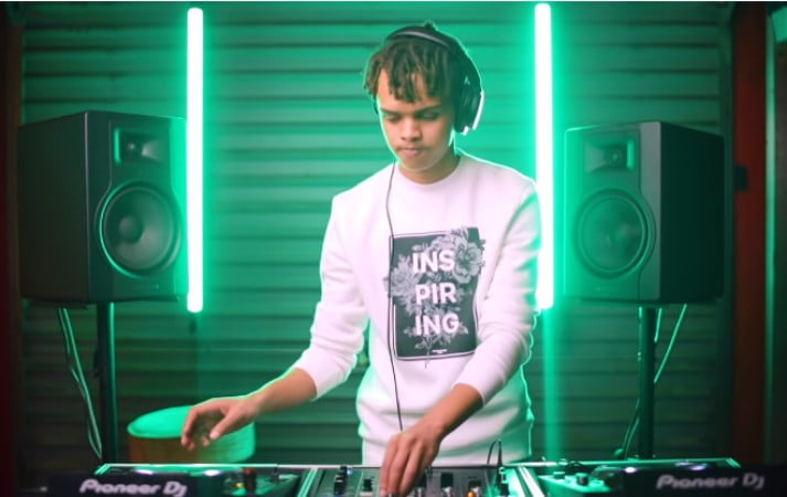 Kenza – Redbox Sessions Mix Mp3 Download