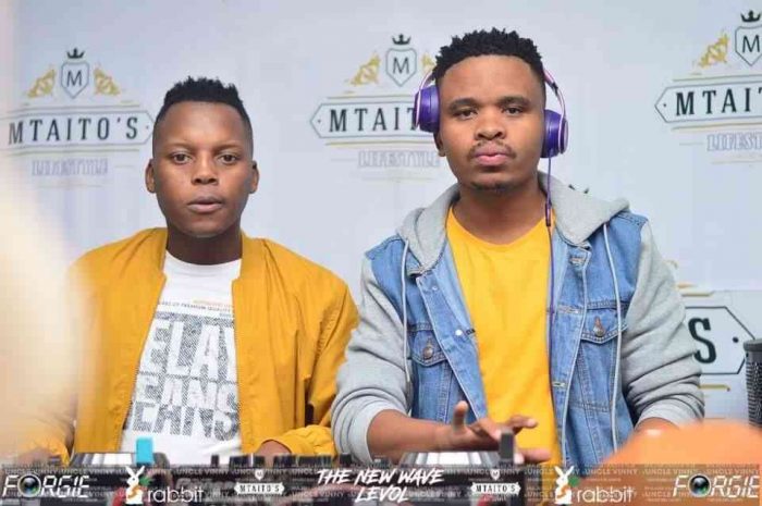 ThackzinDJ & Tee Jay – Kshubile Ft. Sir Trill Mp3 Download