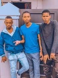 Young Hustlers – Uzophiwa Piano Ft. Libra Mp3 Download