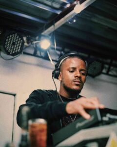 Kabza De Small – Isoko ft. Nkosazana Daughter & Murumba Pitch Mp3 Download