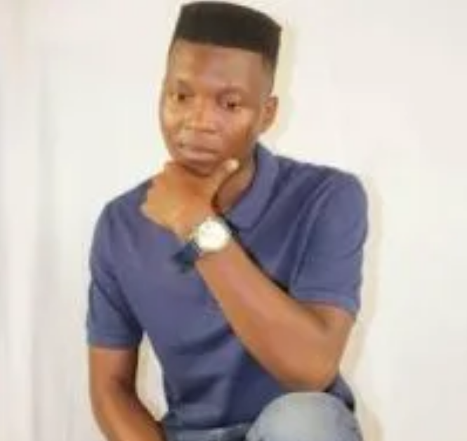 Maskandi Ofundile – Anginawo Amafa (Sphamandla) Mp3 Download