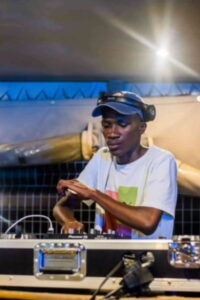 MDU aka Trp & Bongza – Abantu Bam (main mix) Mp3 Download