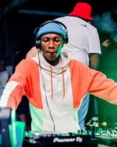 Mdu aka TRP – Stay Softi (Main Mix) Mp3 Download