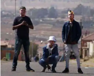 Entity MusiQ & Lil’Mo – new out