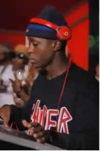 ULAZI & Lesh – 30 Days