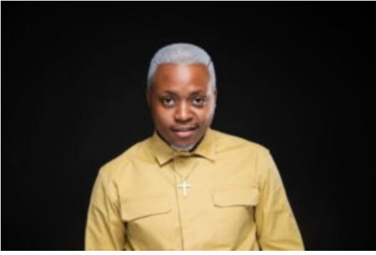 Kelvin Momo – Abangani ft. Aymos Mp3 Download