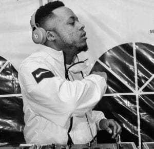 Kelvin Momo – Khoma Tsika Mp3 Download