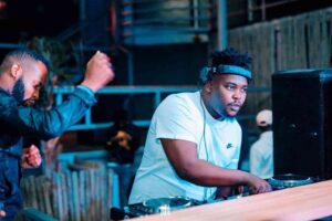 Murumba Pitch & Loxion Deep – By My Side Mp3 Download