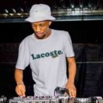 Sam Deep & Murumba Pitch – Awukhuzeki