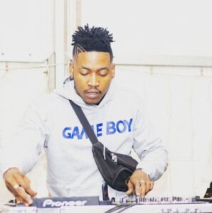 T-Man SA – Amapiano Kitchen Unit Mixtape S2 E9 Mp3 Download