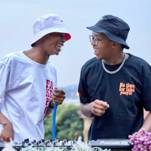 Zan’Ten – Eke ft. F3 Dipapa Mp3 Download