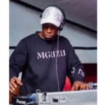 ULAZI & Entity MusiQ – NKALAKATHA