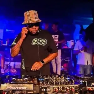 Njelic & Thabza Tee – Isinqamuli Mp3 Download