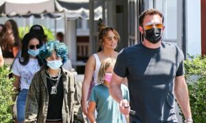 Jennifer Lopez’s Children ‘Love’ And ‘Appreciate’ Stepfather Ben Affleck