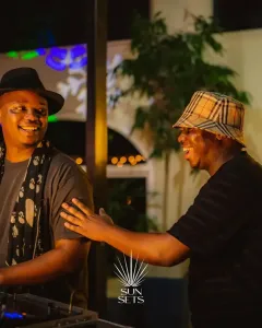 Caiiro – U’R Mix Mp3 Download