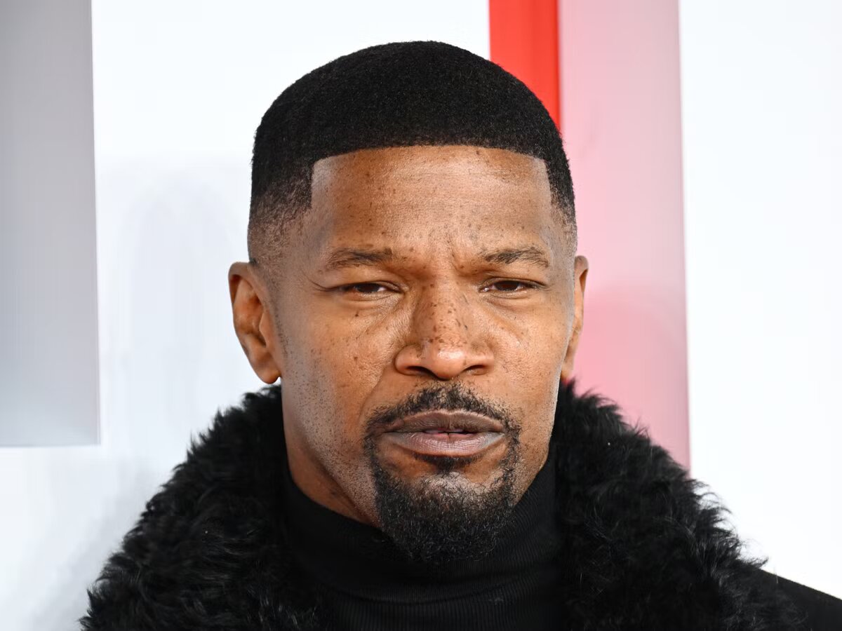 Jamie Foxx Health Condition: Family Prepares For The Worst Mp3 Download