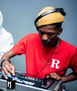 MuziqalTone, Amu Classic & Kappie – Hazzan Mp3 Download