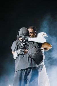 Travis Scott Ft. Kanye West – Hands On