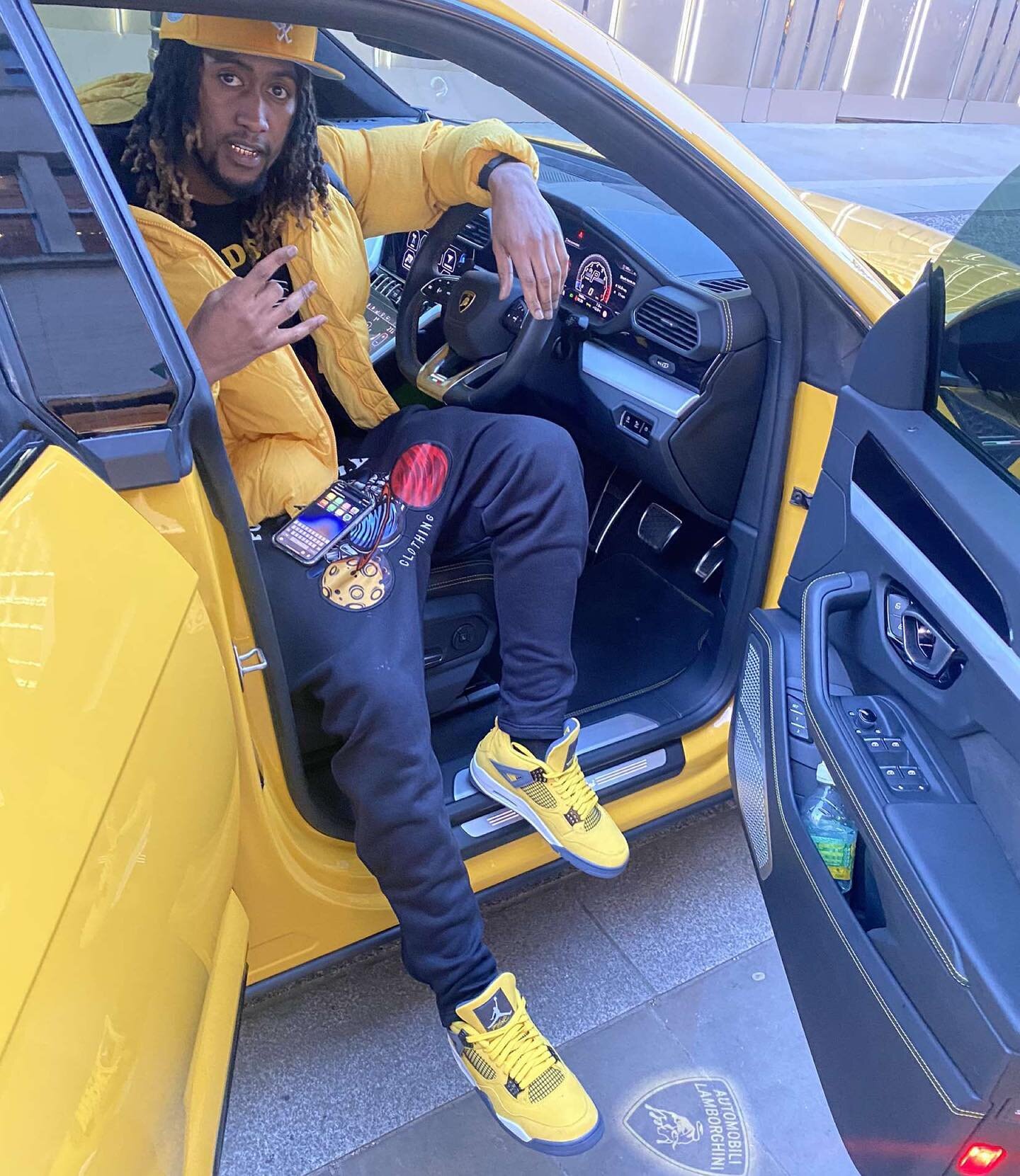 SV Poundsonly – Phoenix Mp3 Download