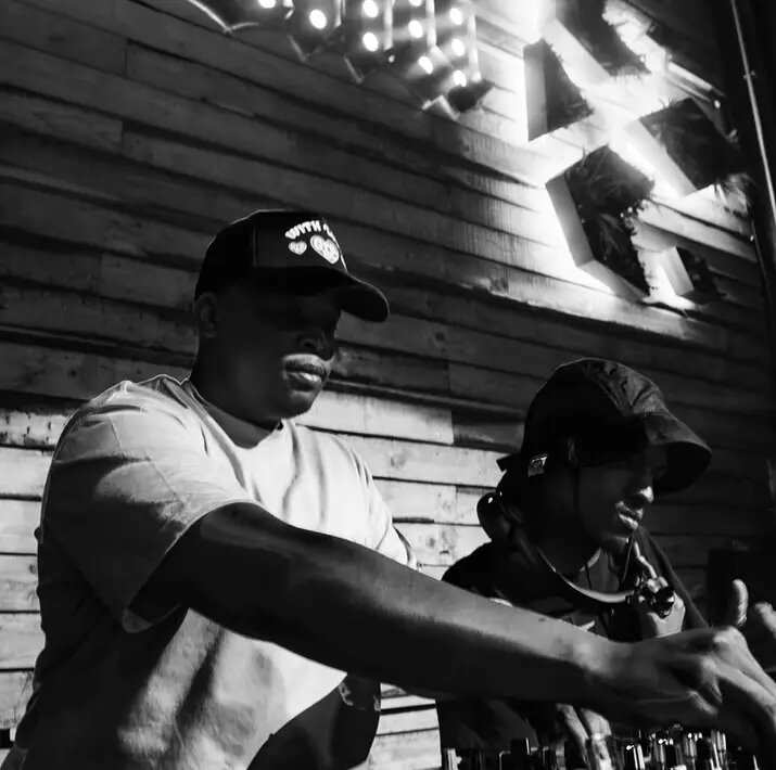 Sjava De Deejay – Shine On Me Mp3 Download