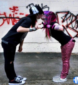 6arelyhuman – XOXO (Kisses Hugs) ft. Horrormovies & Pixel Hood