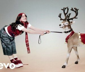 Billie Eilish – Have Yourself A Merry Little Christmas (from Saturday Night Live, 2023)